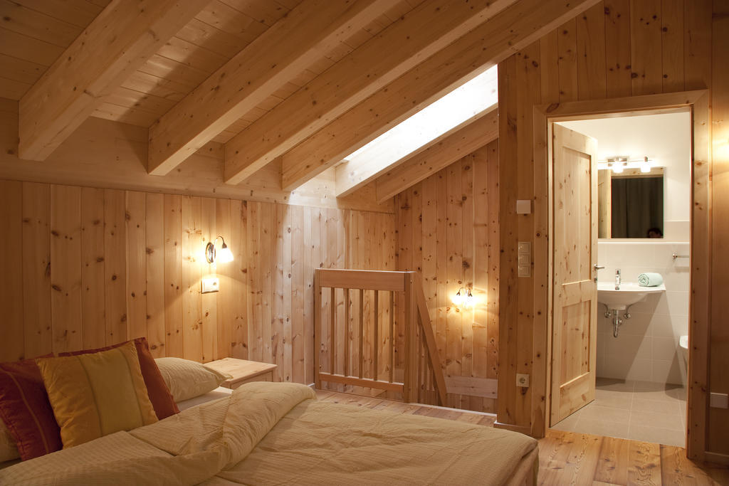 Appartments Helvetia ヴィッラバッサ 部屋 写真