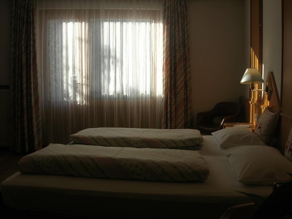 Appartments Helvetia ヴィッラバッサ エクステリア 写真