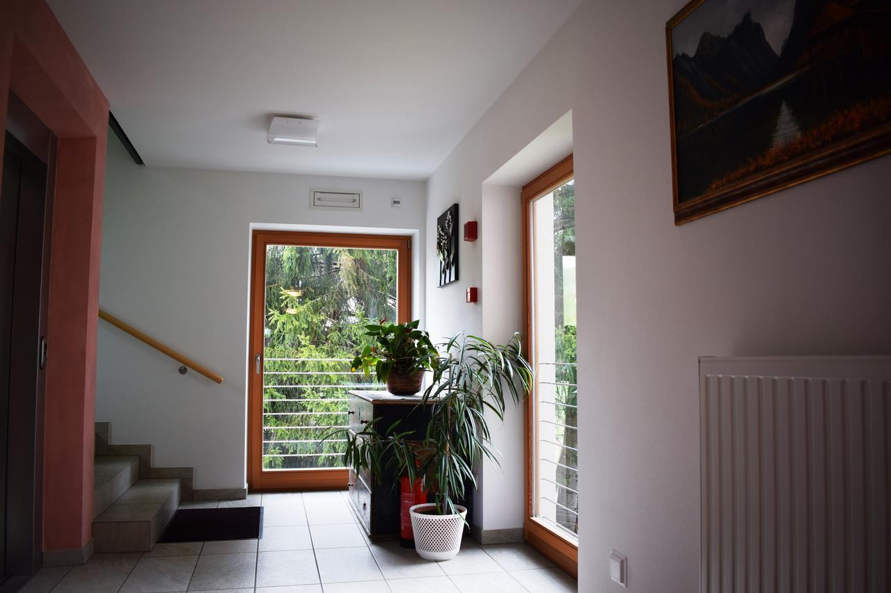 Appartments Helvetia ヴィッラバッサ エクステリア 写真