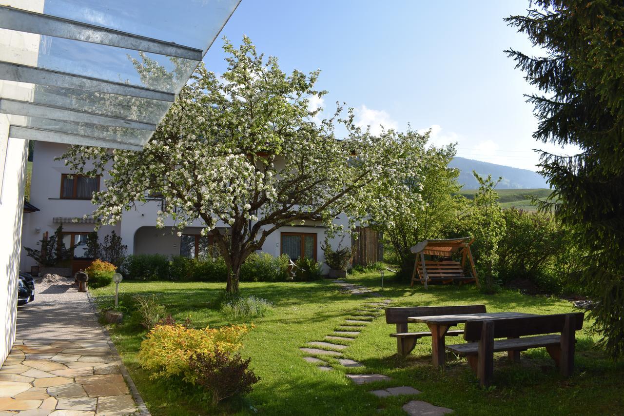 Appartments Helvetia ヴィッラバッサ エクステリア 写真