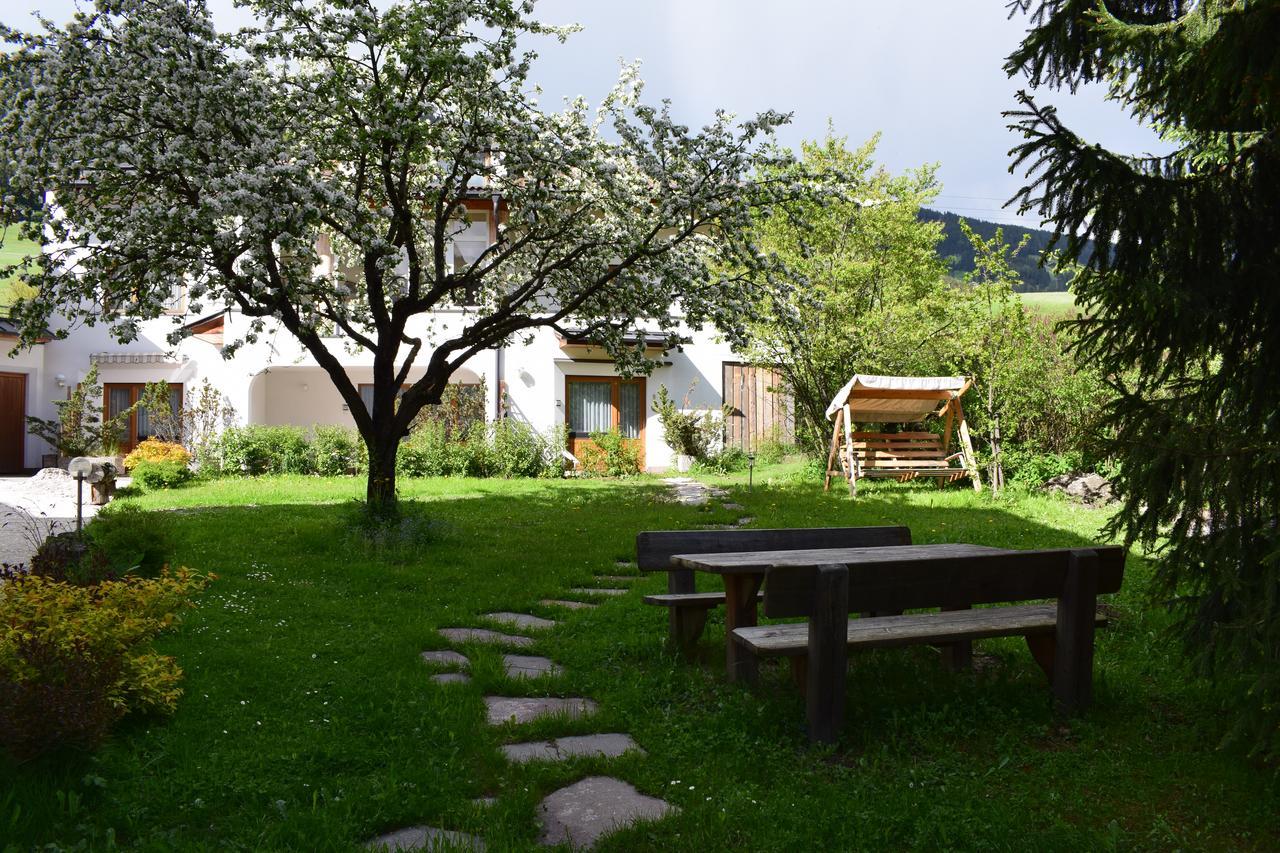 Appartments Helvetia ヴィッラバッサ エクステリア 写真